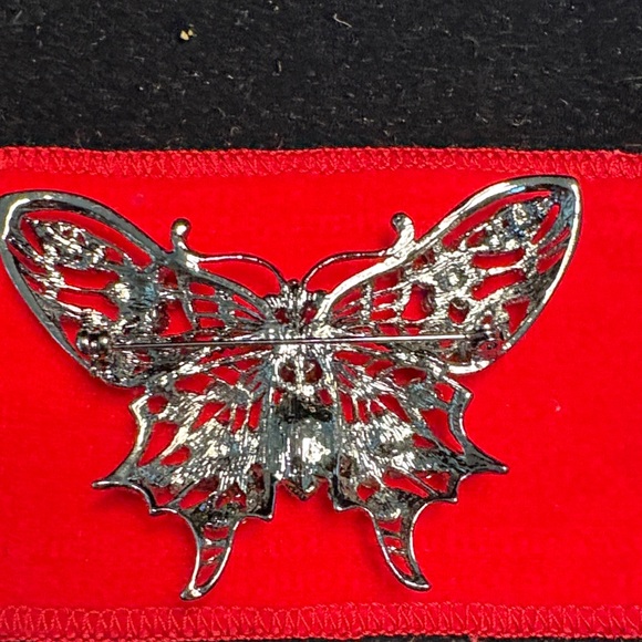 Elegant Butterfly Brooch with Blue and Silver Accents - Picture 2 of 5